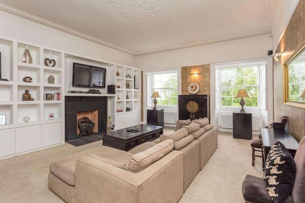 Prime Edinburgh City Centre - 4 Bed Penthouse Exterior photo